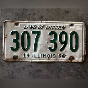 Illinois IL Land Of Lincoln 1956 Vintage Green White License Plate 307 390 Rust